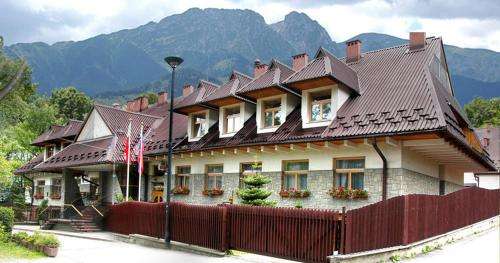 www.okwparzenica.pl
