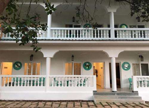 www.baywoodgoa.com