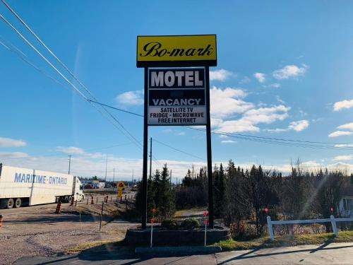 www.bomarkmotel.com