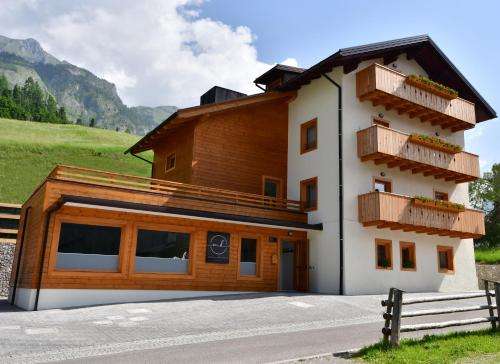 www.fiordalpesappada.it