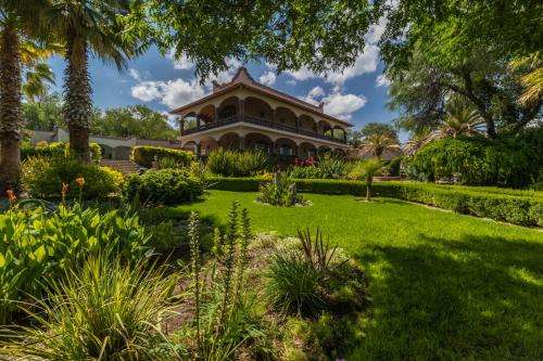 www.casalaspalmas.com.mx
