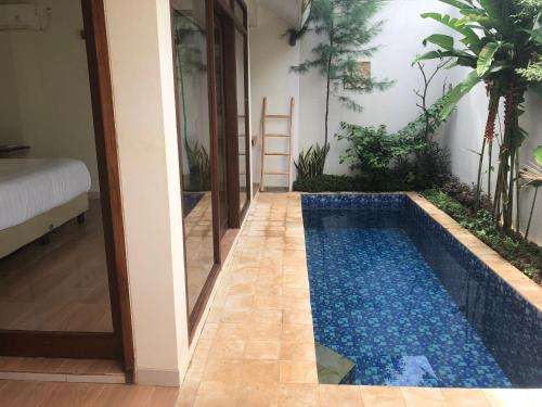 www.jepara-garden-resort.com