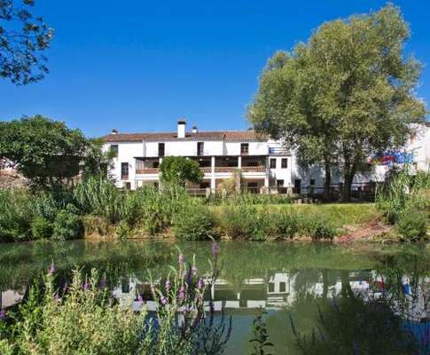www.casadelrioretreat.com