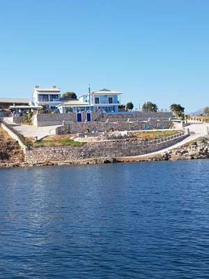 www.irisvillas.gr