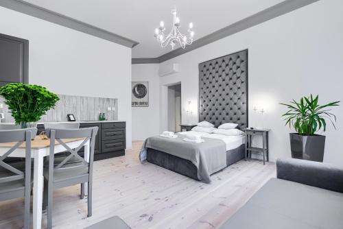 www.aparthotel-1899.pl