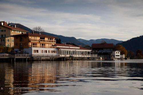 www.clubhaus-tegernsee.de