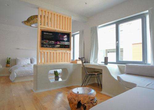 www.lofusbiosuites.com