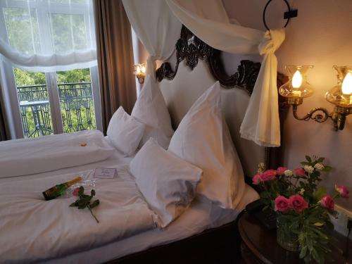 www.hotel-weisses-haus.de