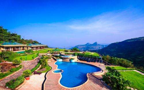 www.upperdeckresort.com