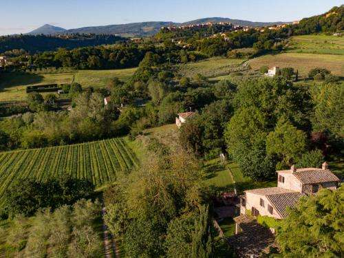 www.poggio-etrusco.com