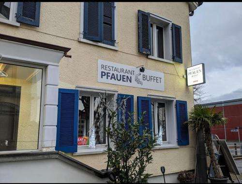 www.pfauen-buffet.ch