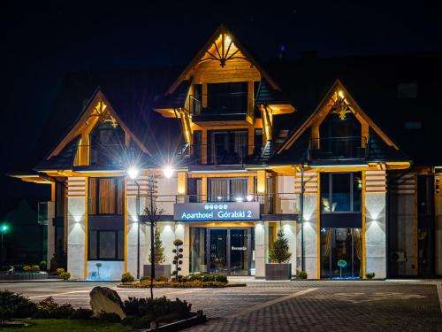 www.aparthotelgoralski.com
