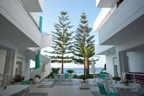 www.kristallsuites.gr