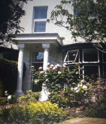 www.swallowsguesthouse.co.uk