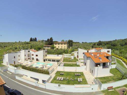 www.theflorencehills.com