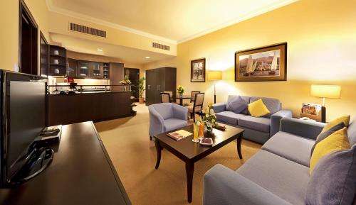 www.almanzel-hotelapartments.com