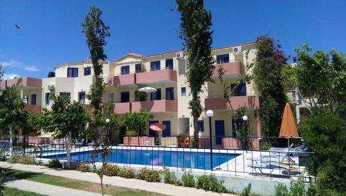 www.leonidas-hotel.co