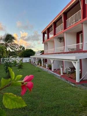 www.vacances-authentiques.com