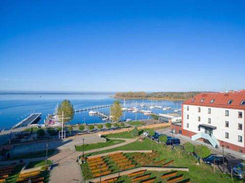 www.marinapallatium.pl