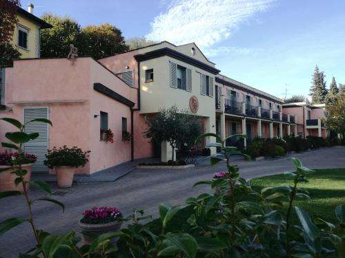 www.residencefiesole.com