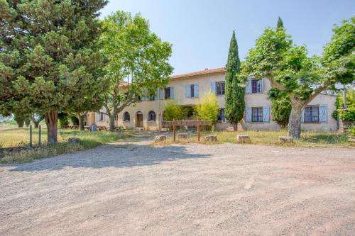 www.aubergefrejus.fr