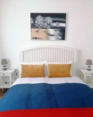www.piratahostel.com