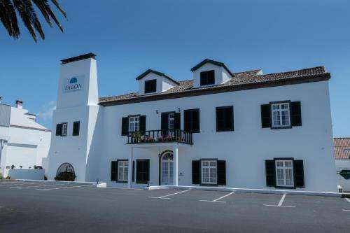www.lagoahostel.pt