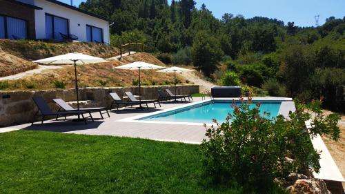 www.villaregadio.pt