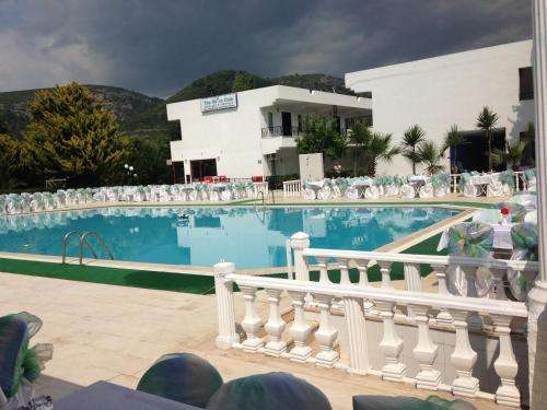 www.palmclubapartotel.com