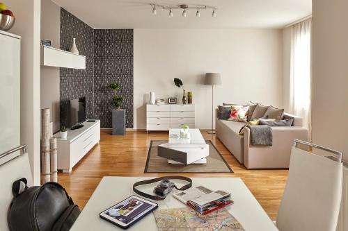 www.7seasonsapartments.com