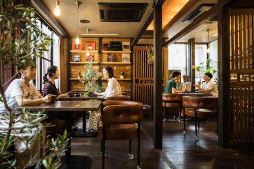 www.hostelosaka.com