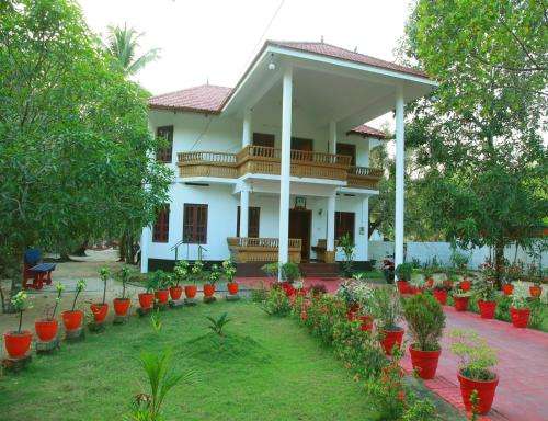 www.achayanshomestay.com