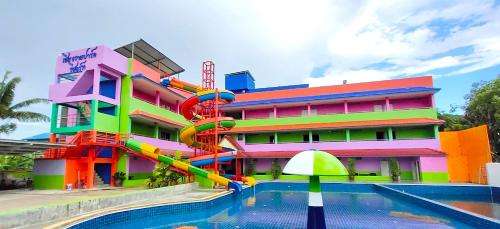 www.chiangraiparkresort.com