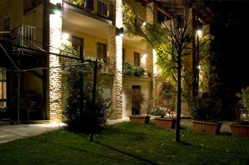 www.cascinarosengana.it
