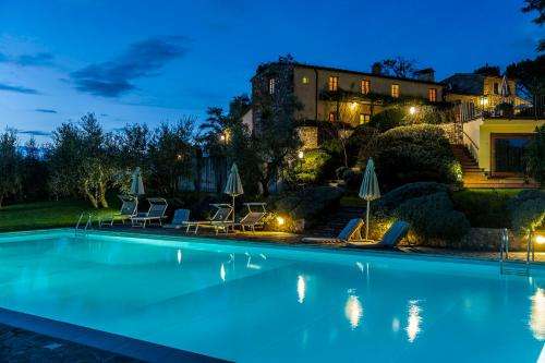 www.relaispoggioborgoni.it
