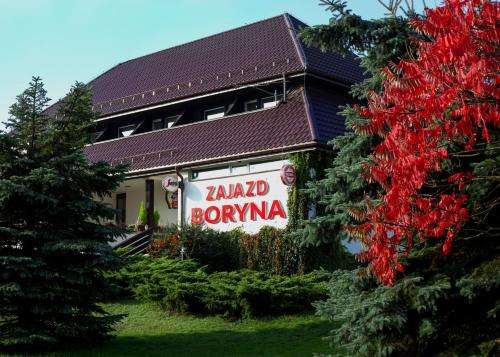 www.zajazd-boryna.pl
