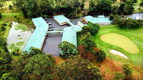 www.golfclubmotorinn.com.au