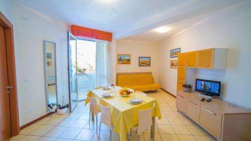www.aparthotelgioia.com
