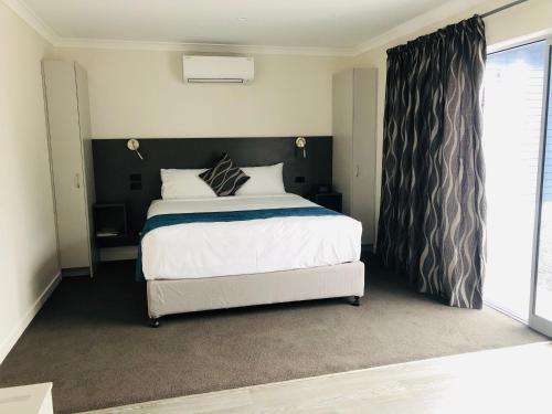 www.thorntonlodge.co.nz
