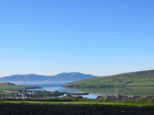 www.lighthousedingle.com