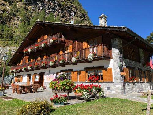 www.residenceoberteil.it