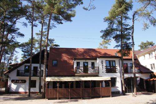 www.pobierowopensjonat.pl