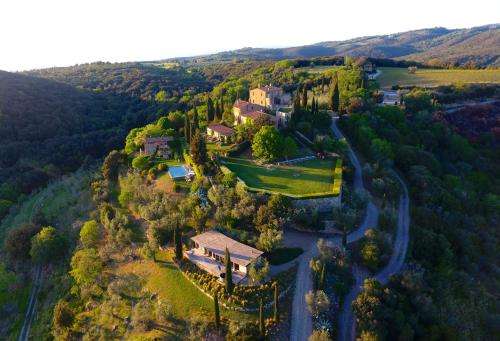 www.castellodivicarello.com