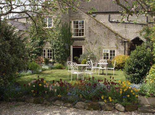 www.bramwoodguesthouse.co.uk