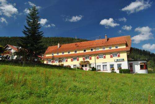 www.berghof-enzkloesterle.de