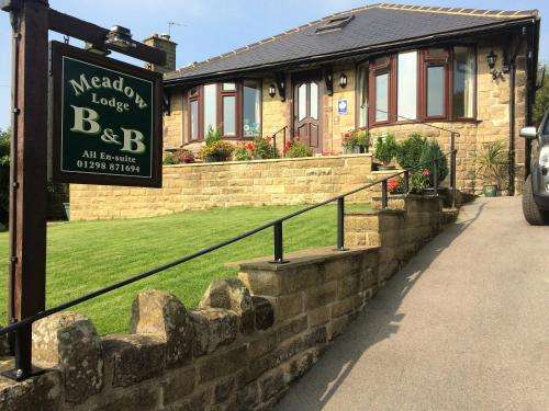 www.meadowlodgetideswell.co.uk
