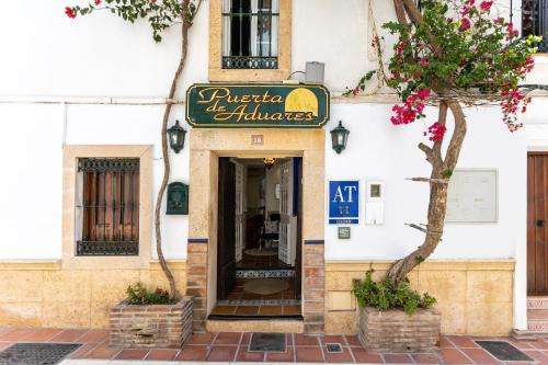 www.puertadeaduares.com