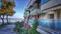 Bungalow White Apartments