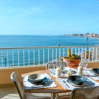 Beach & Calm Apartment