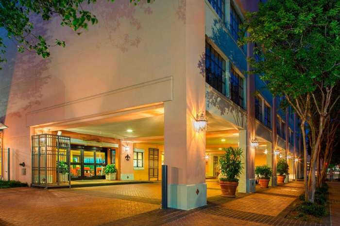 www.abnneworleanshotels.com